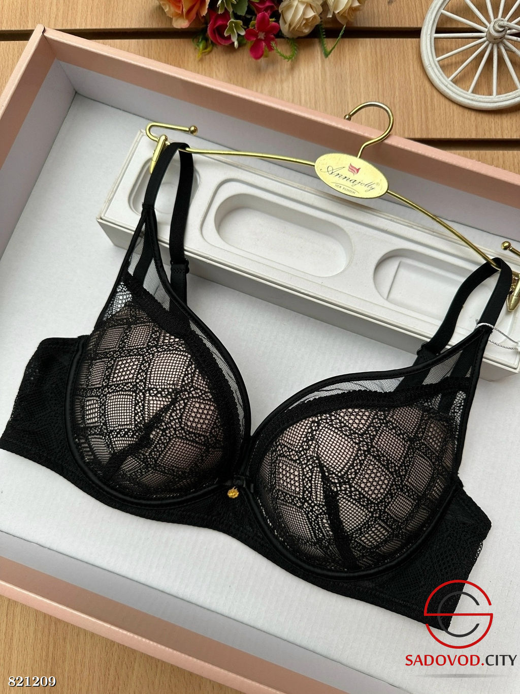 Бюстгальтер кружевной с пуш ап