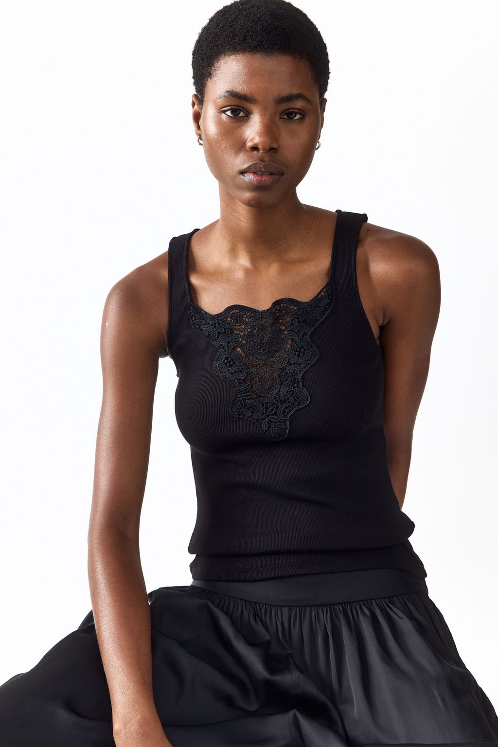Top con detalle de encaje - H&m фото 7