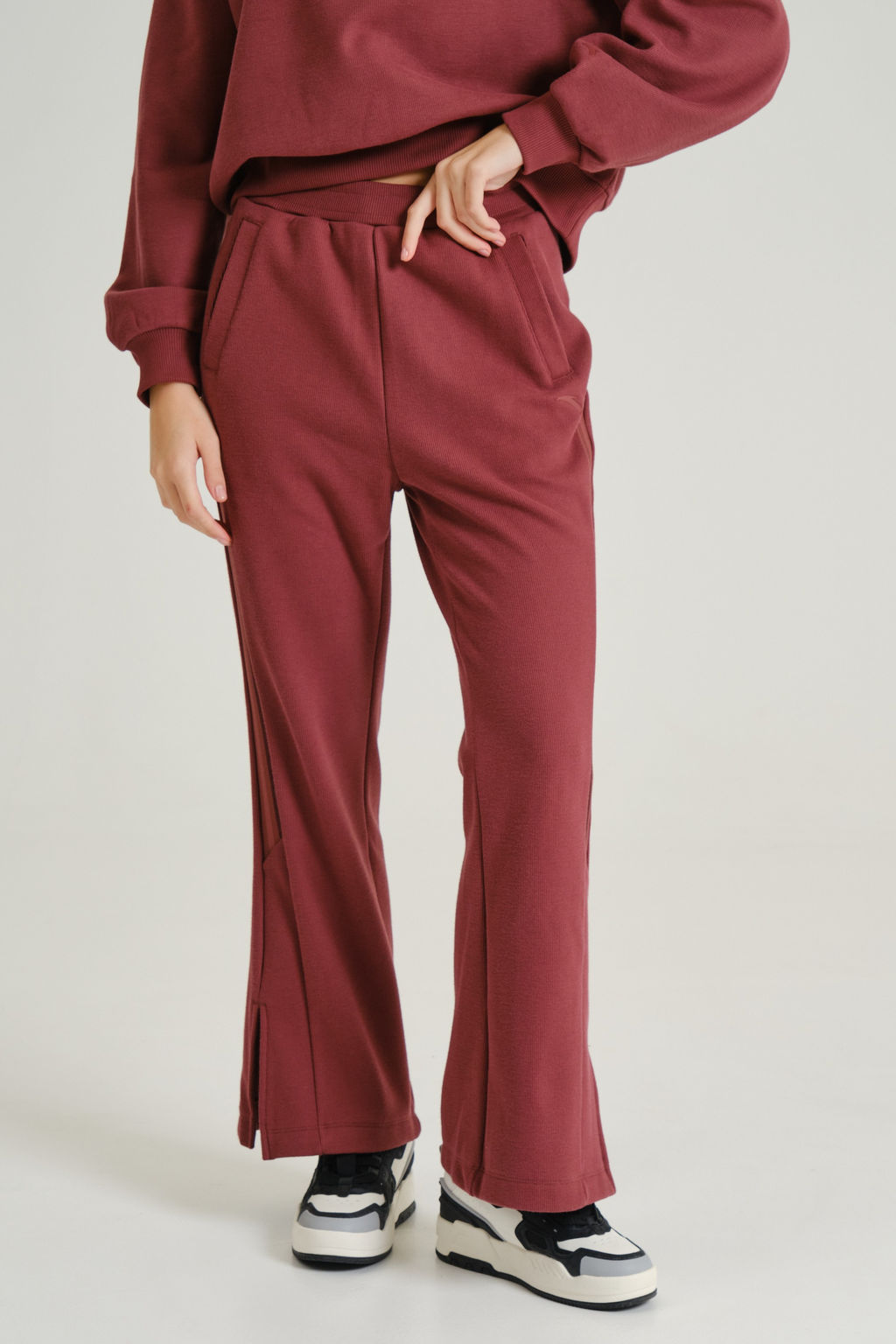 Брюки трикотажные утепленные Красный ICONIC Knit Track Pants