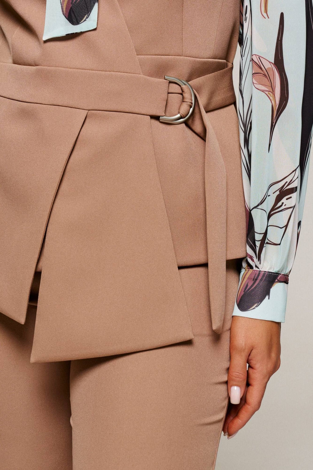 Костюм тройка (Брюки, Блуза, Жилет) - B&F фото 13