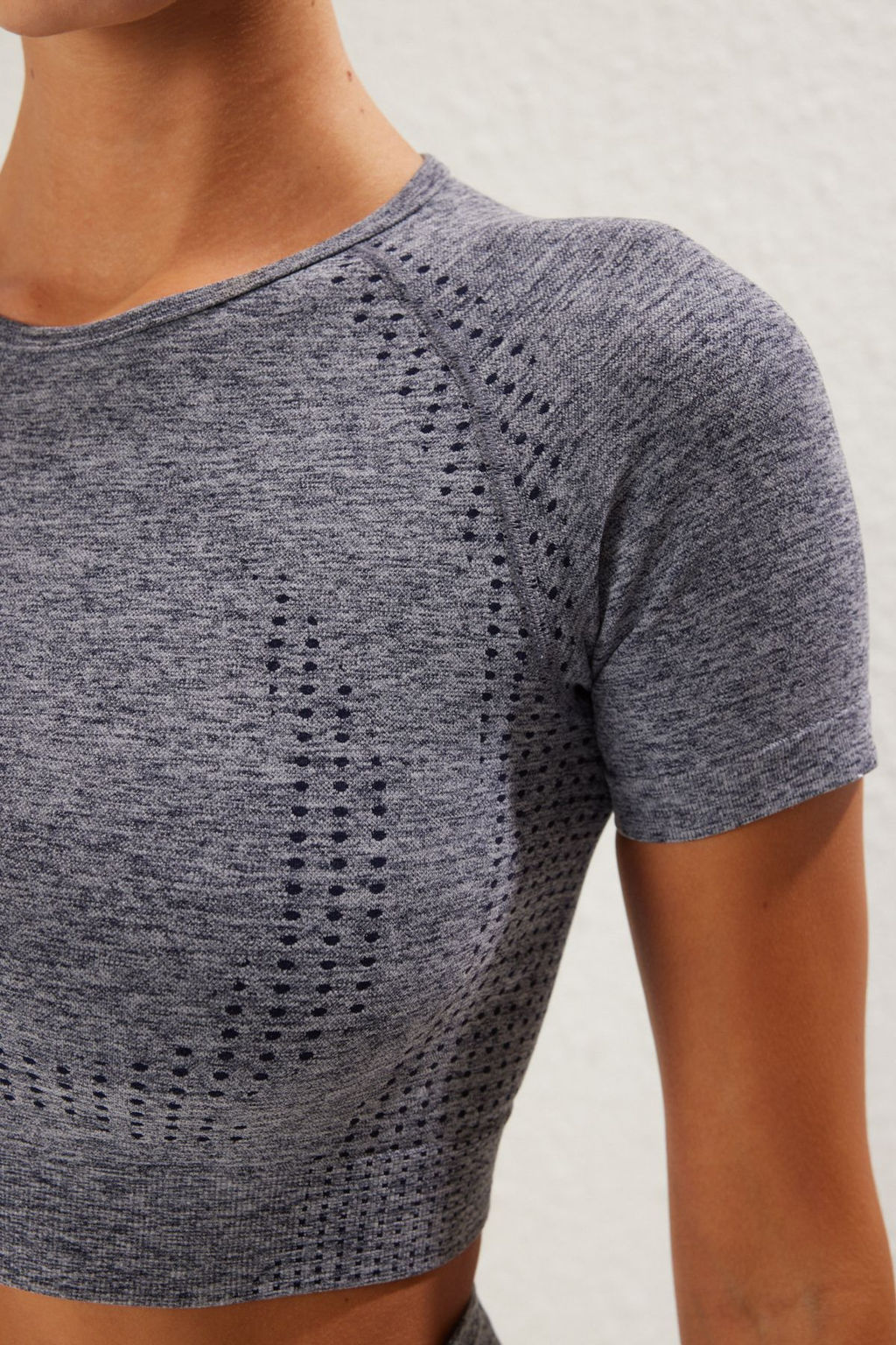 Lacivert Crop Seamless/Dikissiz Bisiklet Yaka Orme Spor Ust/Bluz TWOSS21BZ1419