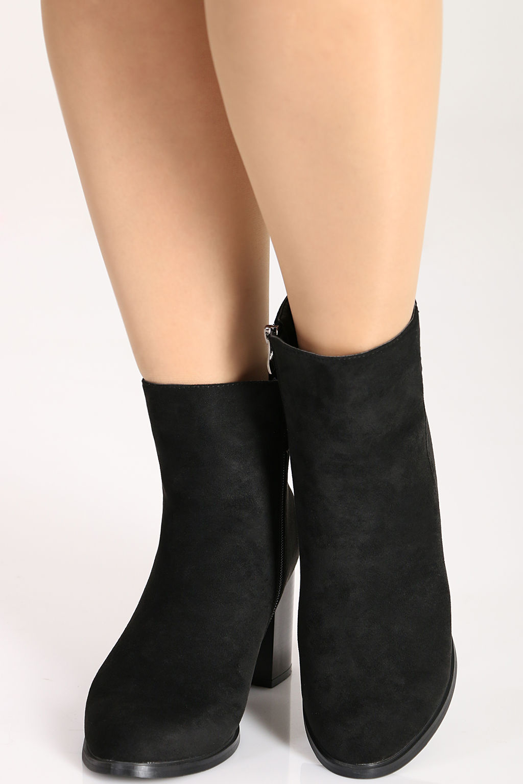 Ботинки из флока