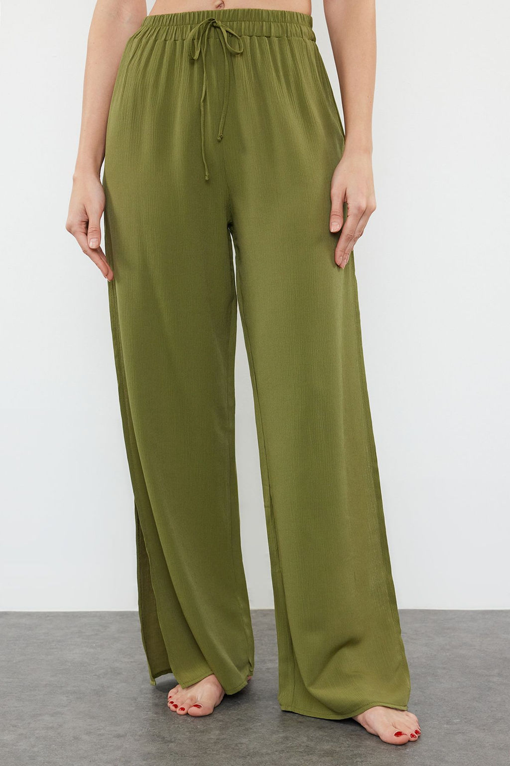 Haki Dokuma Y?rtmacl? Plaj Pantolon TBESS24PL00013