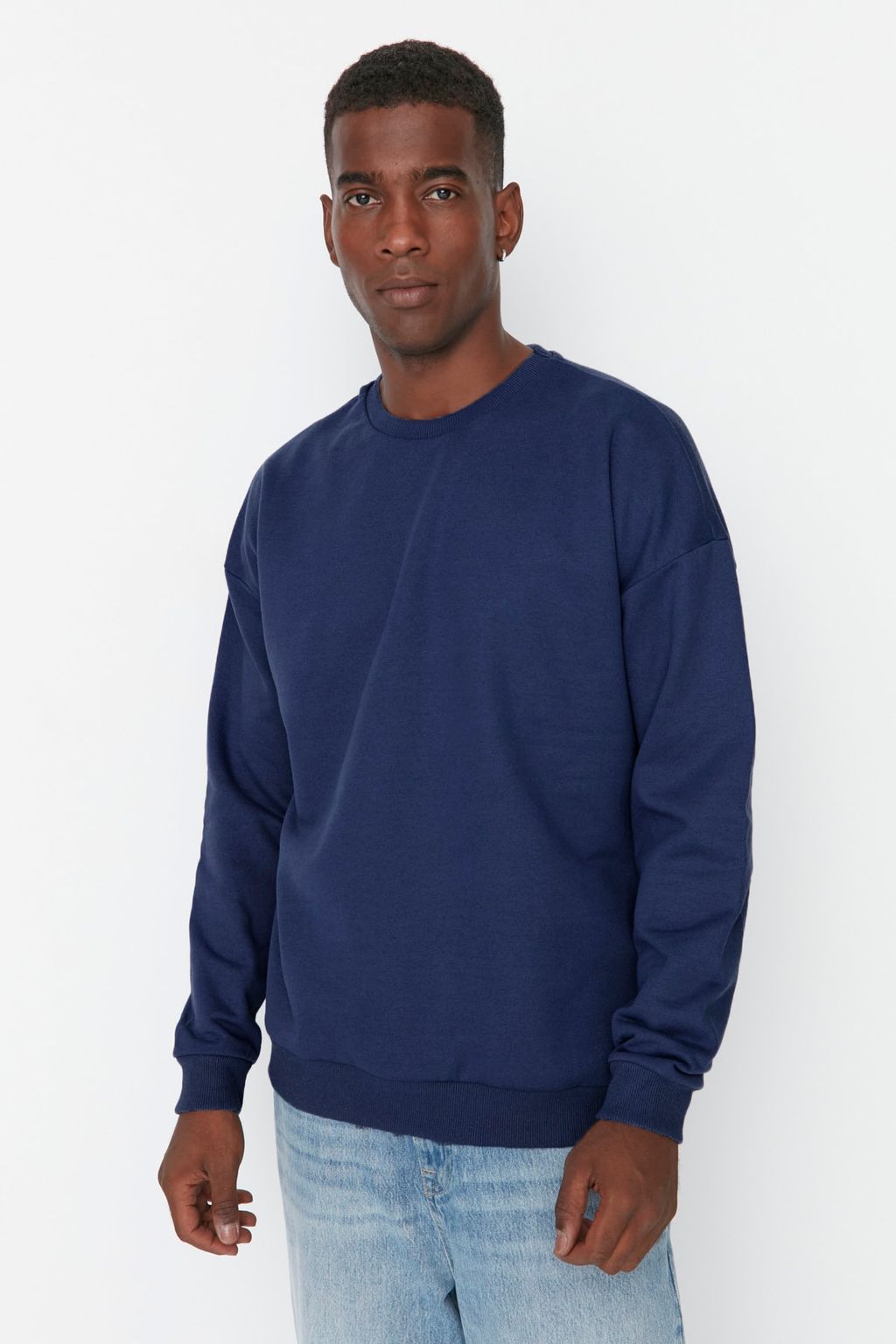 TRENDYOL MAN Lacivert Bisiklet Yaka Oversize/Genis Kesim Ici Polar/S?cak Tutan Mistik Bask? TMNAW23SW00275 - Trendyolmilla фото 10