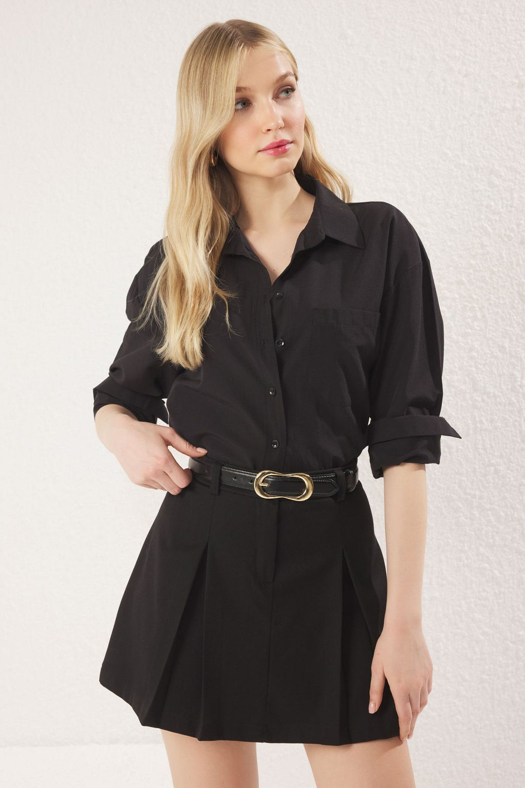 TRENDYOLMILLA Siyah Pile Detayl? Poliviskon Dokuma Etek TWOSS25ET00018 фото 3