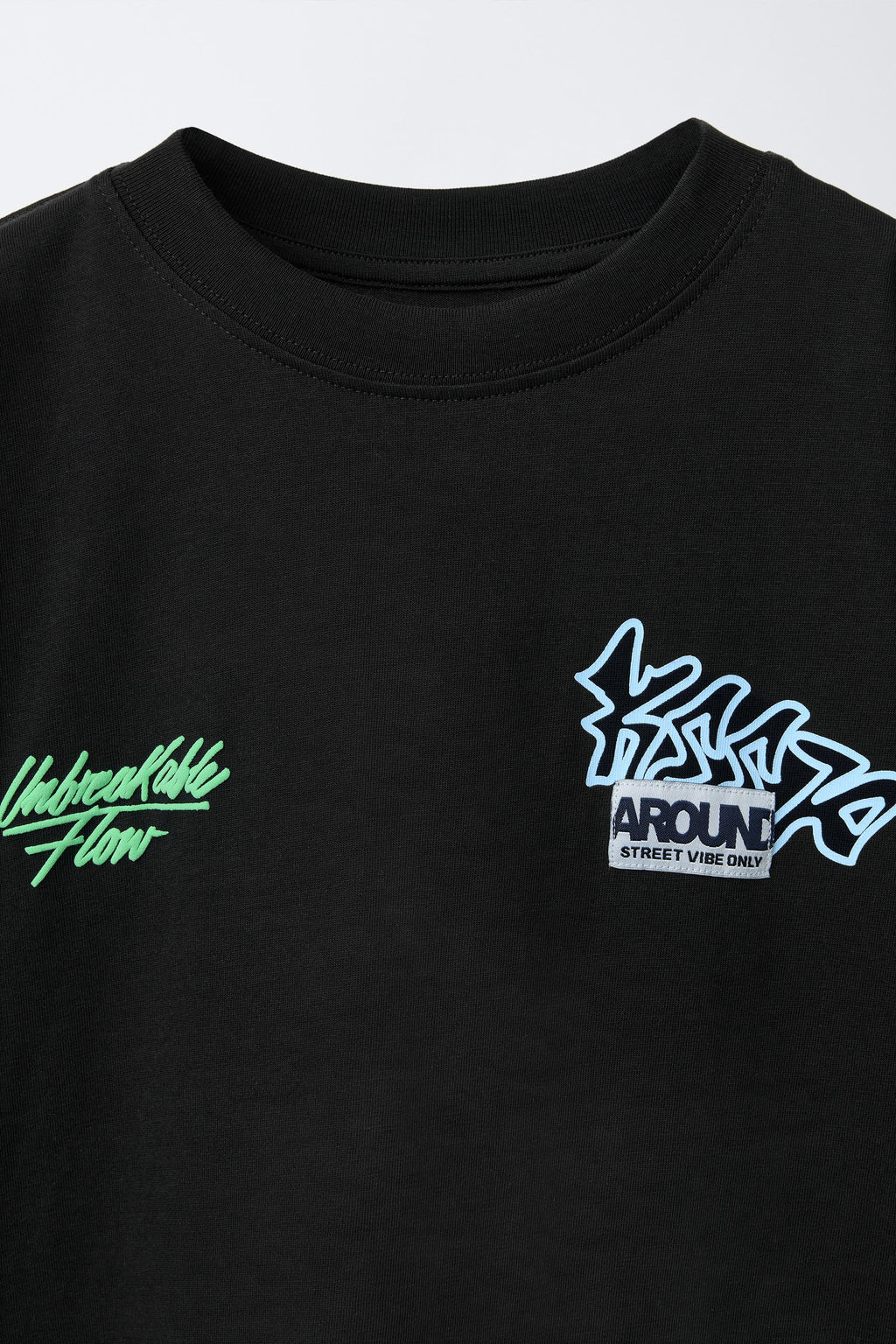 T-SHIRT WITH SPRAY PRINT - Zara фото 3