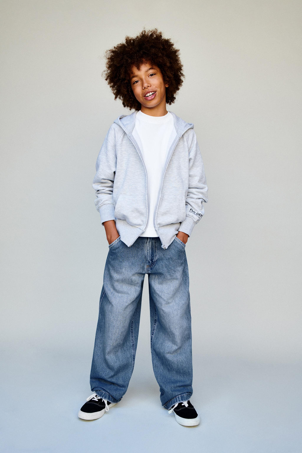 SKATER STRAIGHT LEG JEANS - Zara фото 5