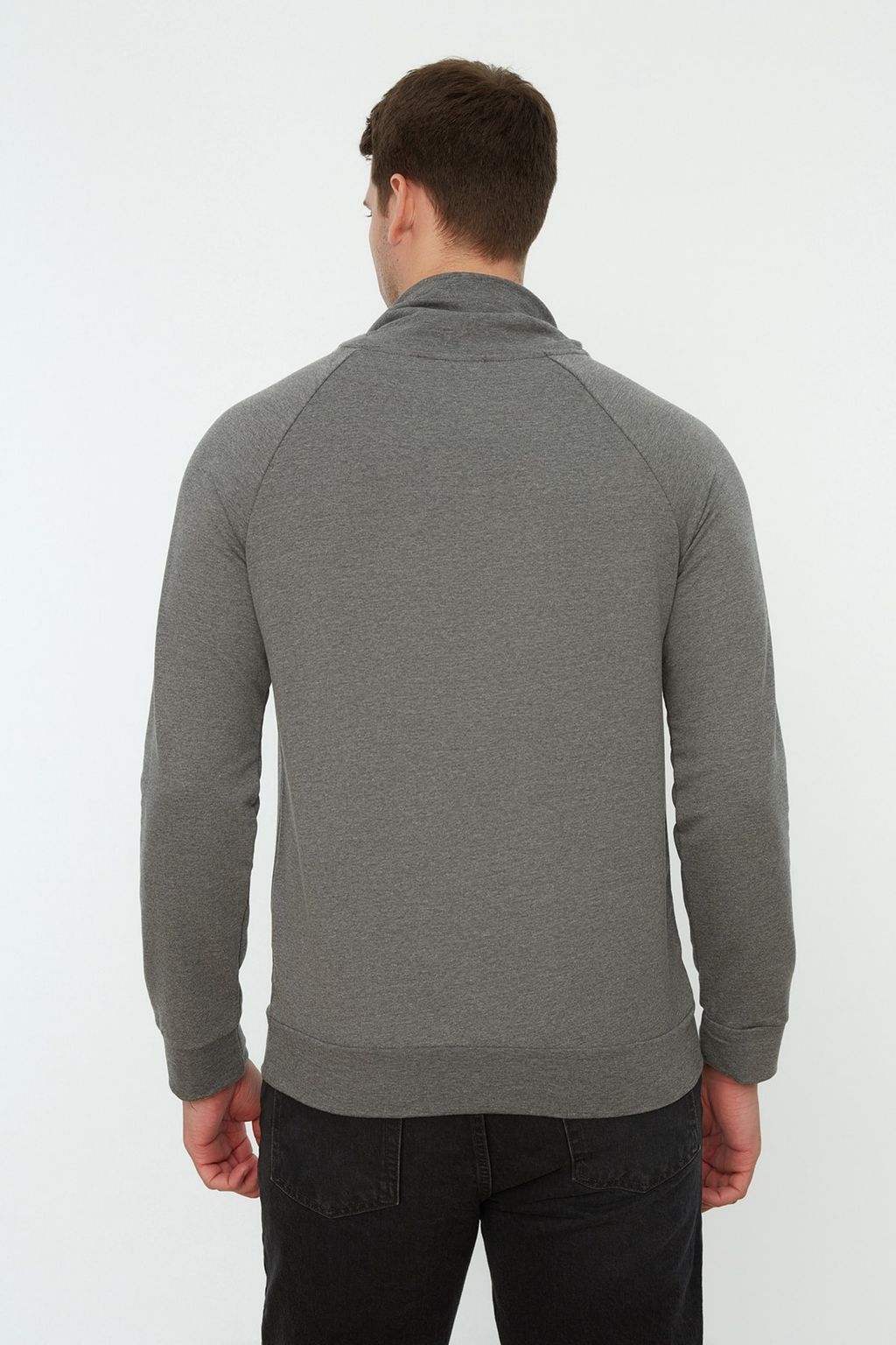 Antrasit Regular/Normal Kesim Degaje Yaka Uzun Kollu Sardonsuz Sweatshirt TMNAW21SW0302