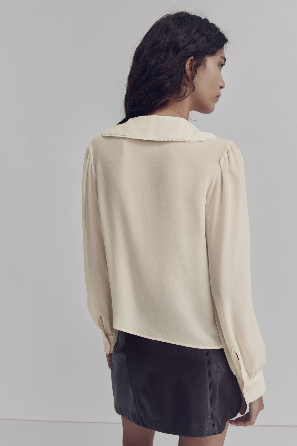 Blusa de viscosa con cuello Peter Pan - H&m фото 4