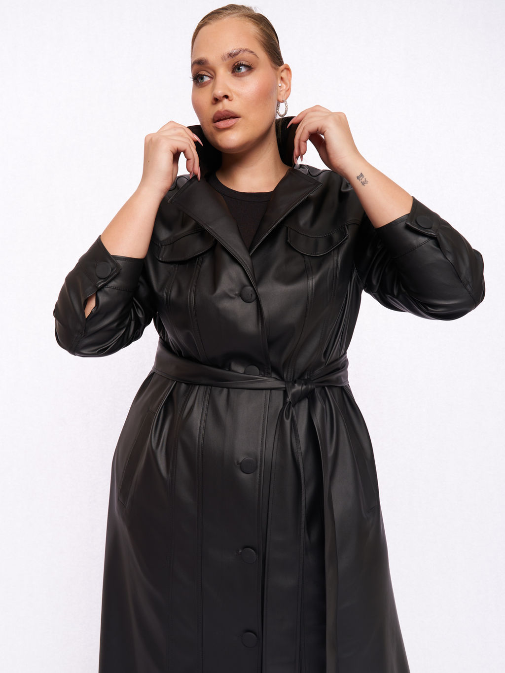 Кожаное пальто PL52109BLK01