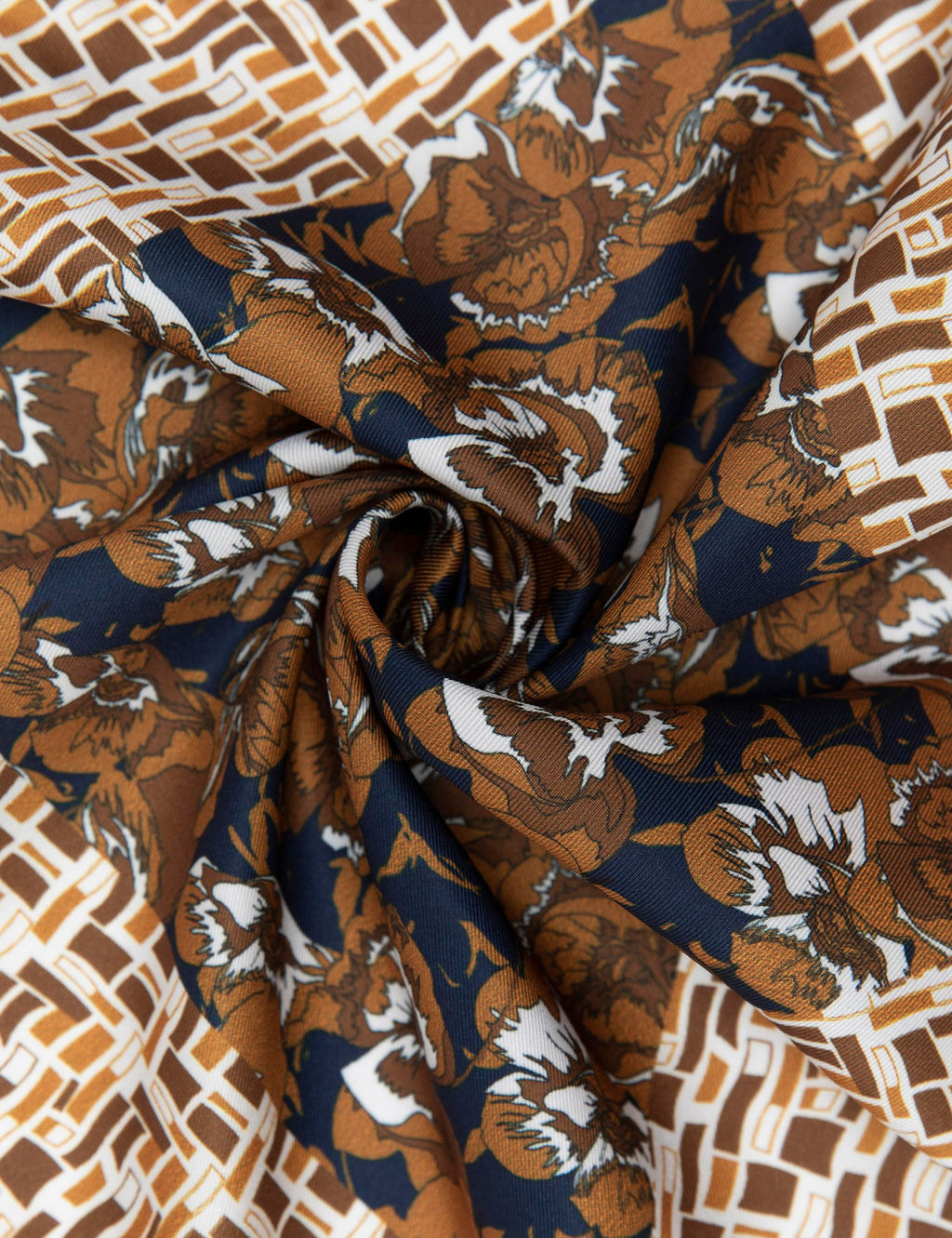 Бежевый платок - Cacharel фото 3