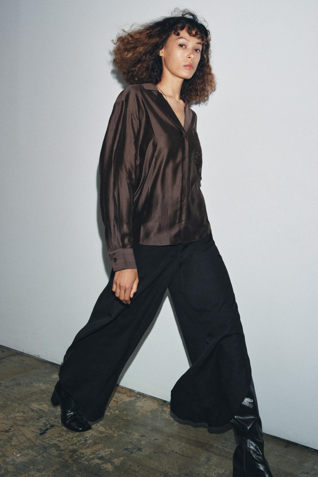 ZW COLLECTION EMBROIDERED POCKET SHIRT - Zara фото 10