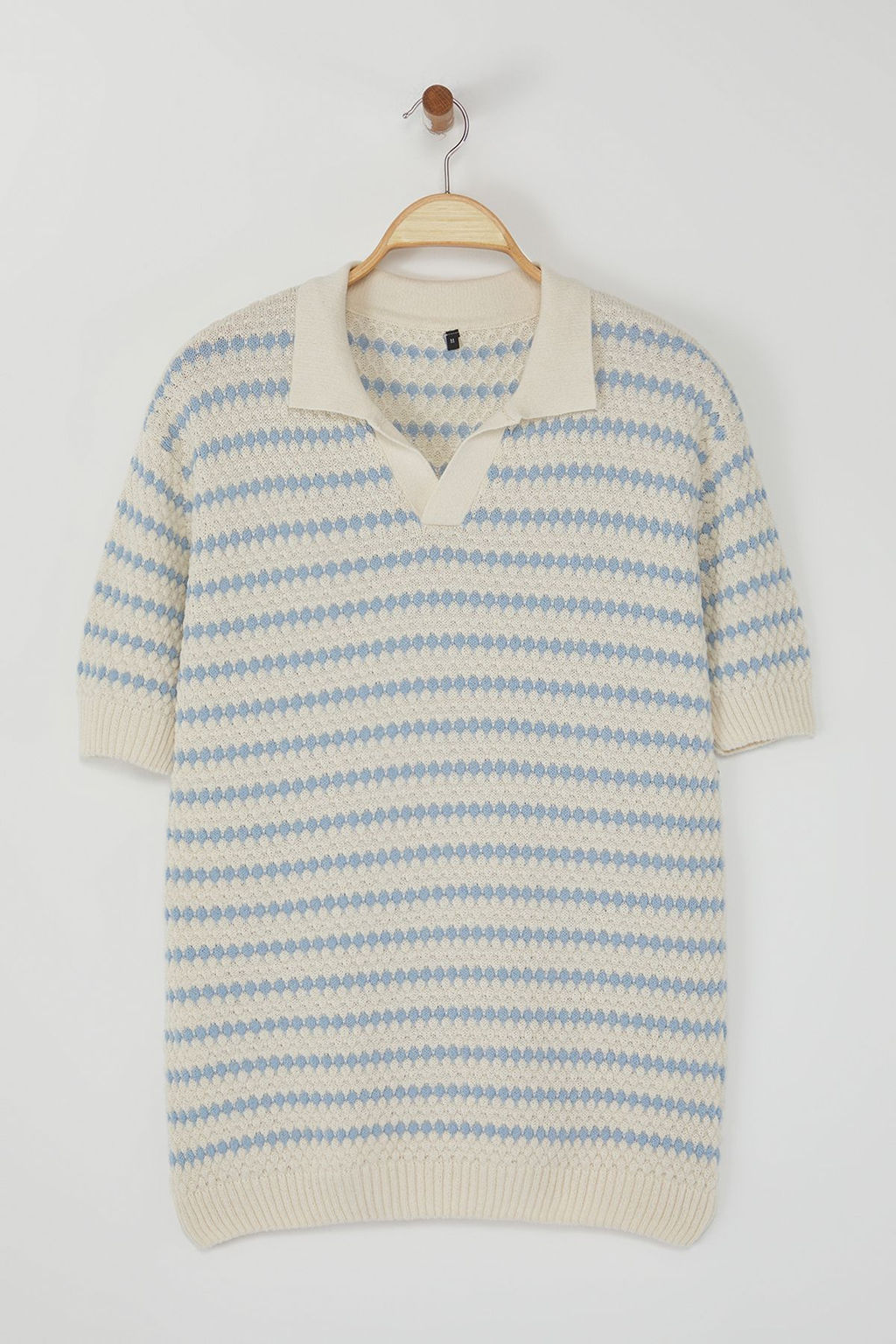 TRENDYOL MAN Limited Edition Ekru Regular Cizgili Dokulu Triko Polo Yaka T-shirt TMNSS25PO00007 - Trendyolmilla фото 3