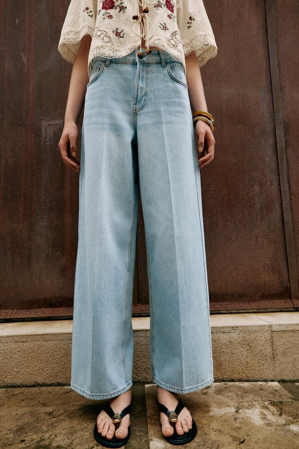 JEANS Z1975 WIDE LEG TIRO MEDIO RAYA PLANCHADA / Azul claro - Zara фото 2