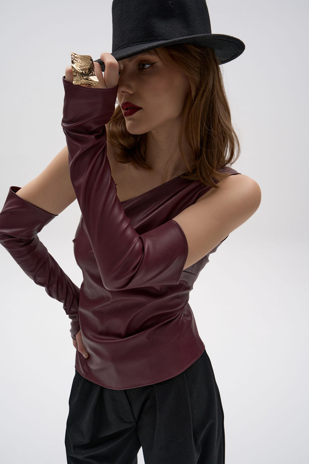 Кожаный топ с рукавами Рикси (бордовый)