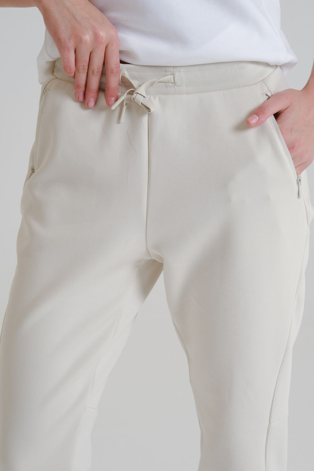 Брюки трикотажные Серый ECOCOSY Knit Track Pants - Anta фото 4