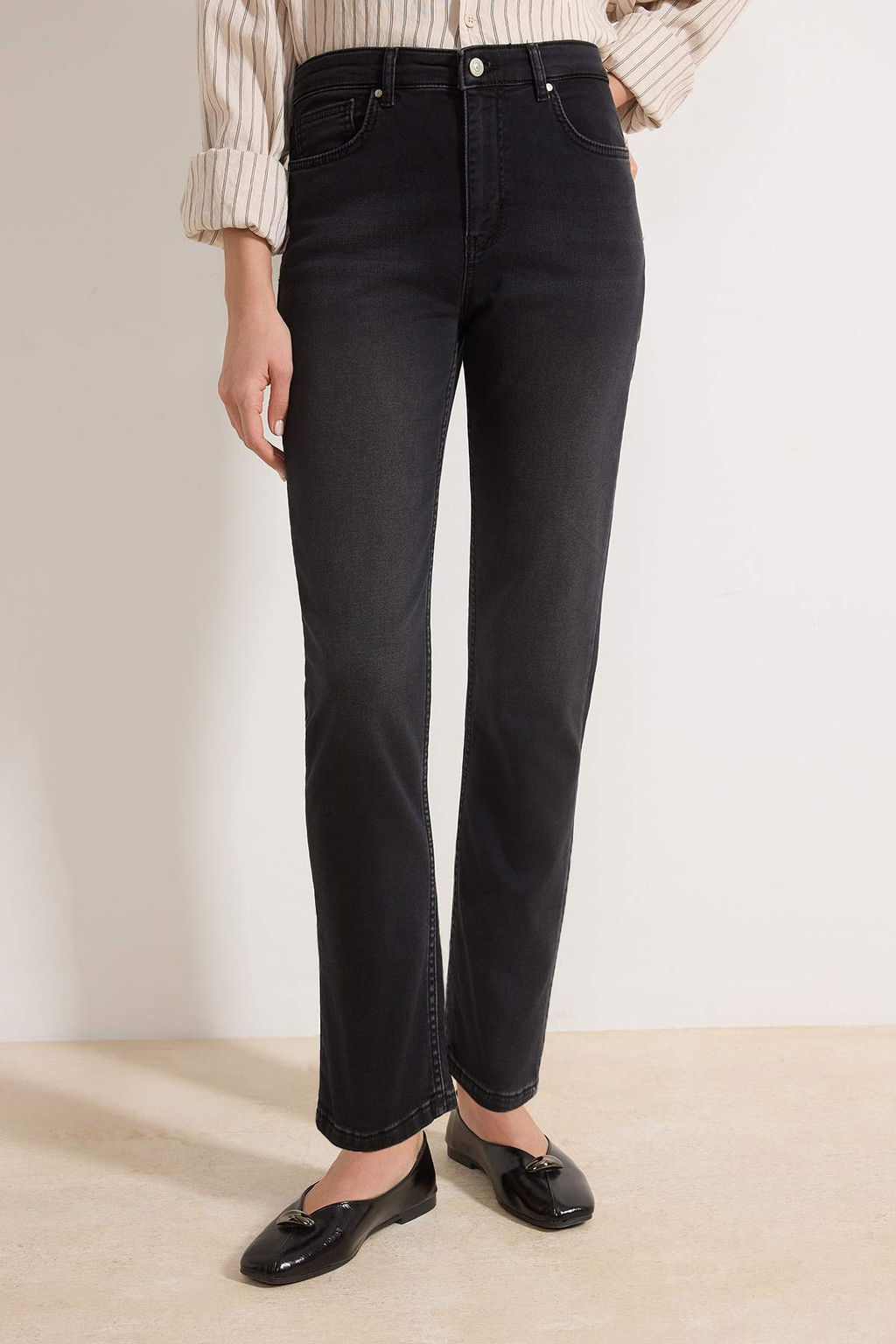 Siyah Yuksek Bel Straight Yumusak Ekstra Esneyen Orme Kot/Jeans TWOSS26JE00104 - Trendyolmilla фото 5
