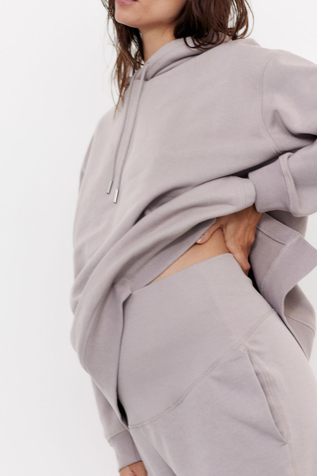 MAMA Joggers pitillo - H&m фото 4