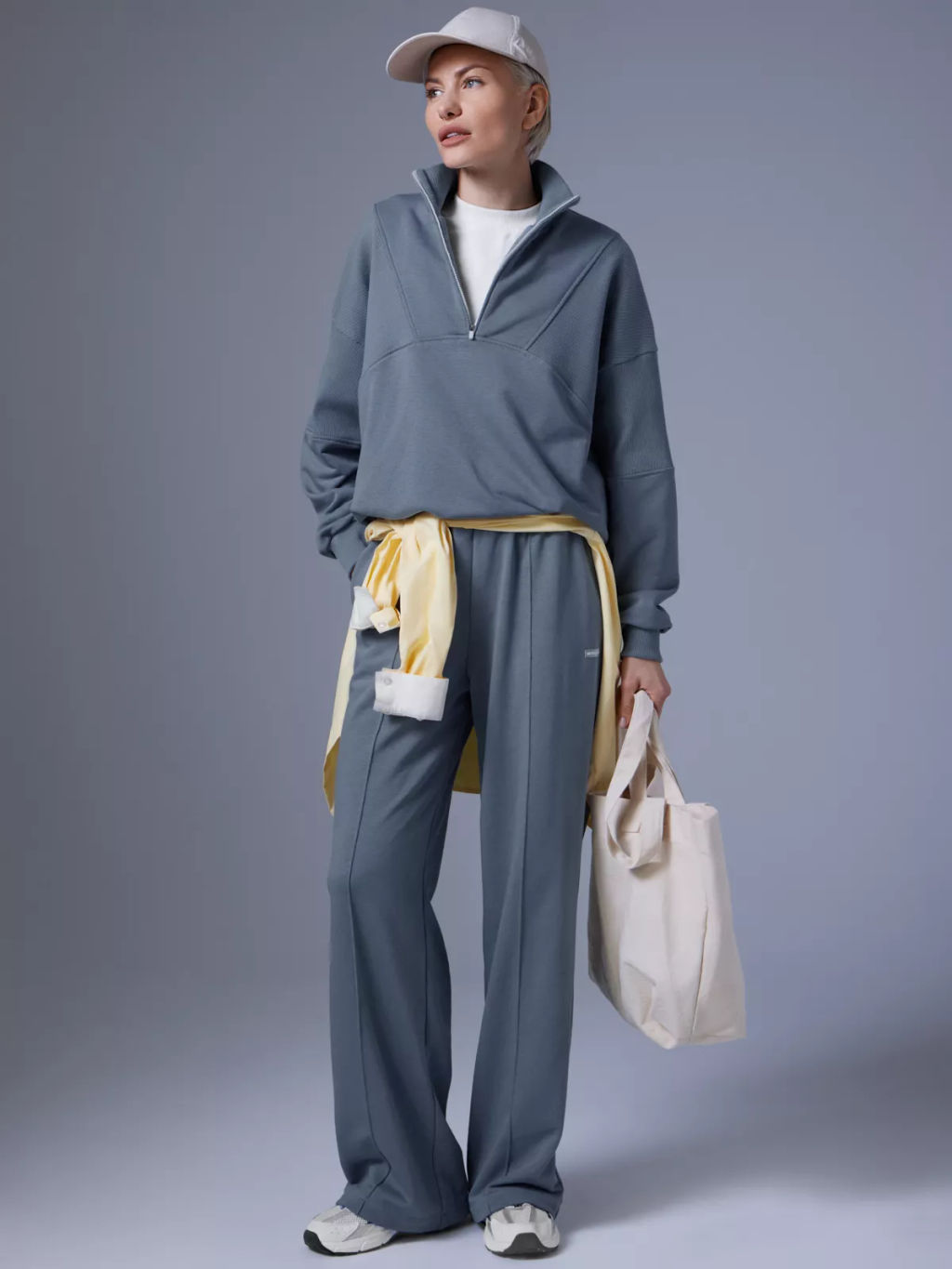 Оверсайз спортивный костюм
