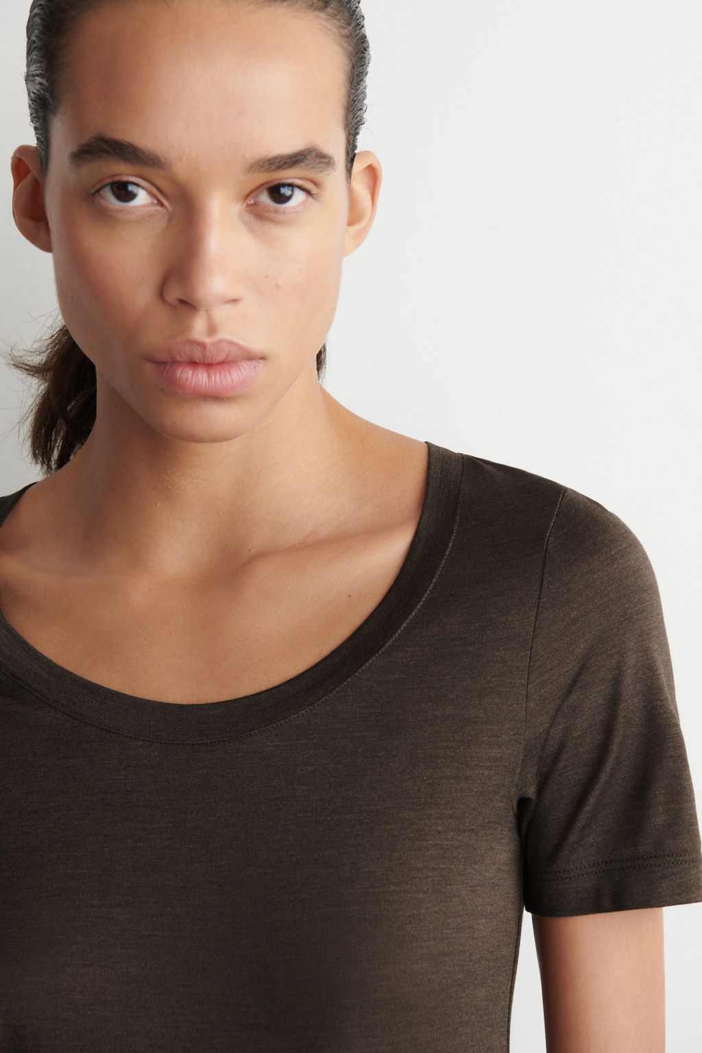 CAMISETA DE SEDA SLIM FIT - H&m фото 7