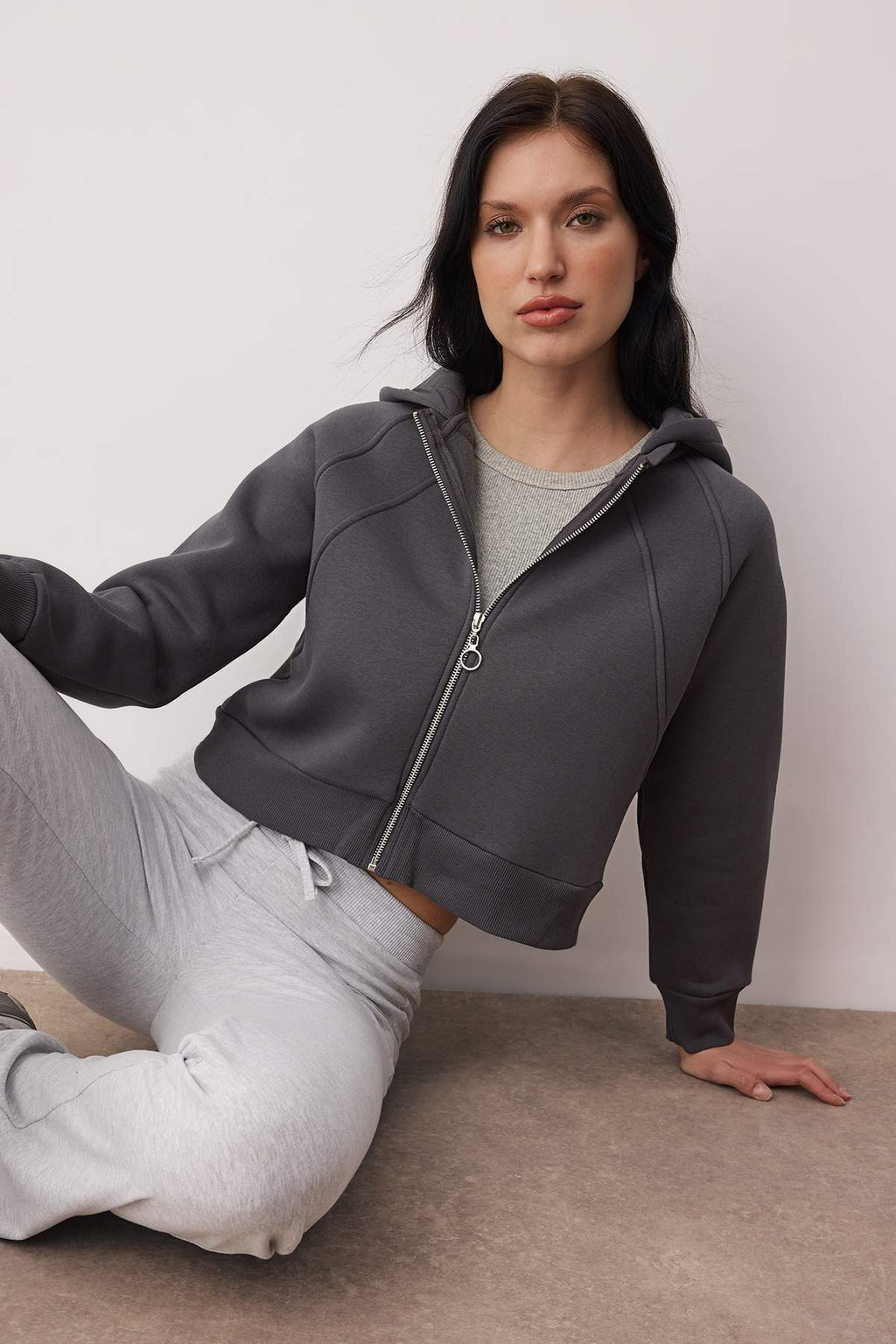 Antrasit Regular/Normal Kal?p Crop Orme Sweatshirt TWOAW26SW00045