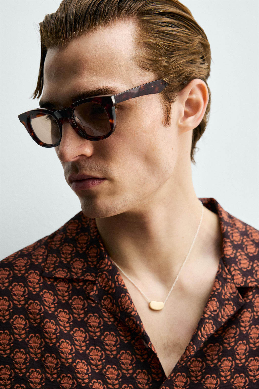 CAMISA FLUIDA ESTAMPADO GEOM?TRICO / NEGRO/NARANJA - Zara фото 5