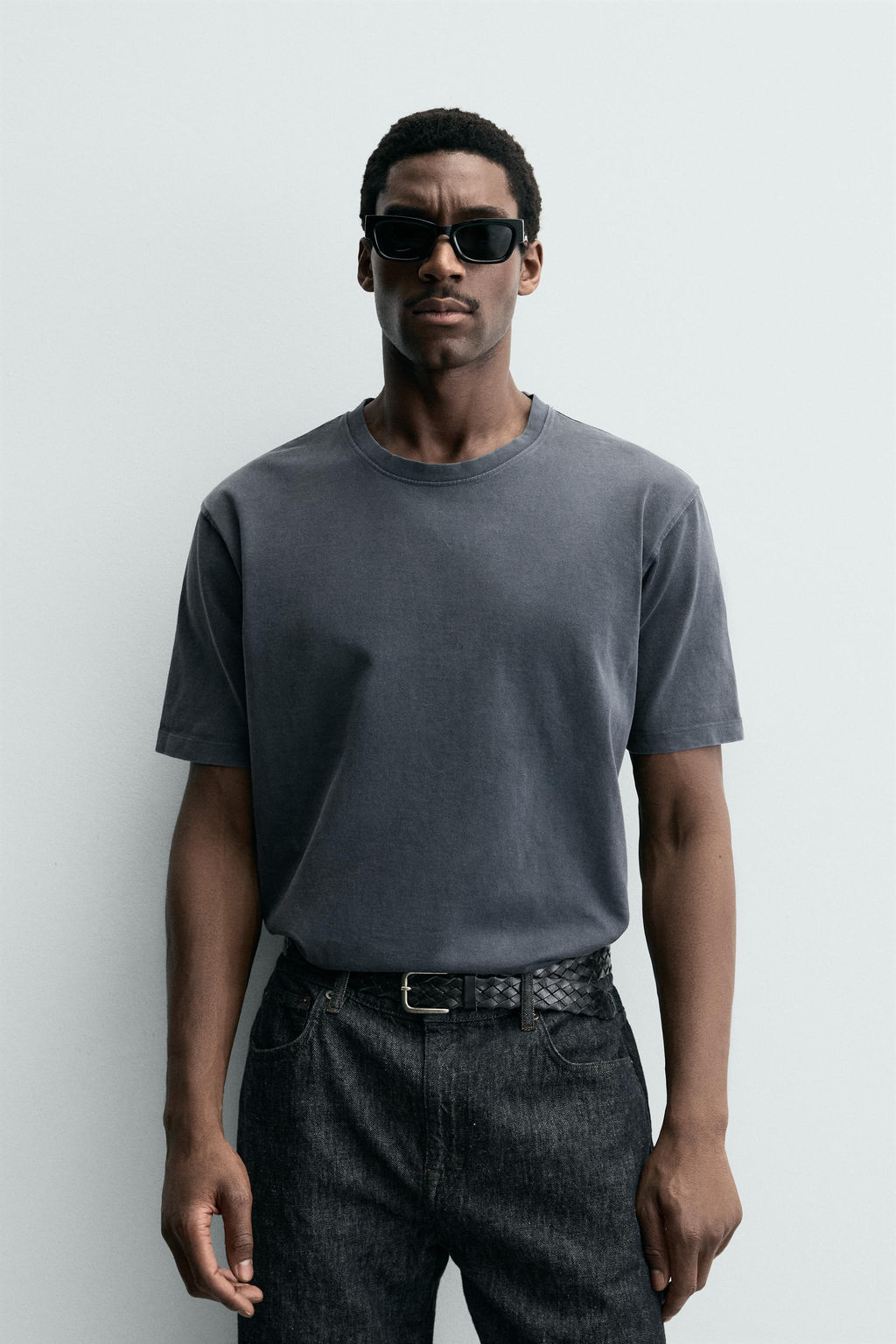 CAMISETA HEAVYWEIGHT MANGA CORTA ORIGINS / Gris antracita - Zara фото 2