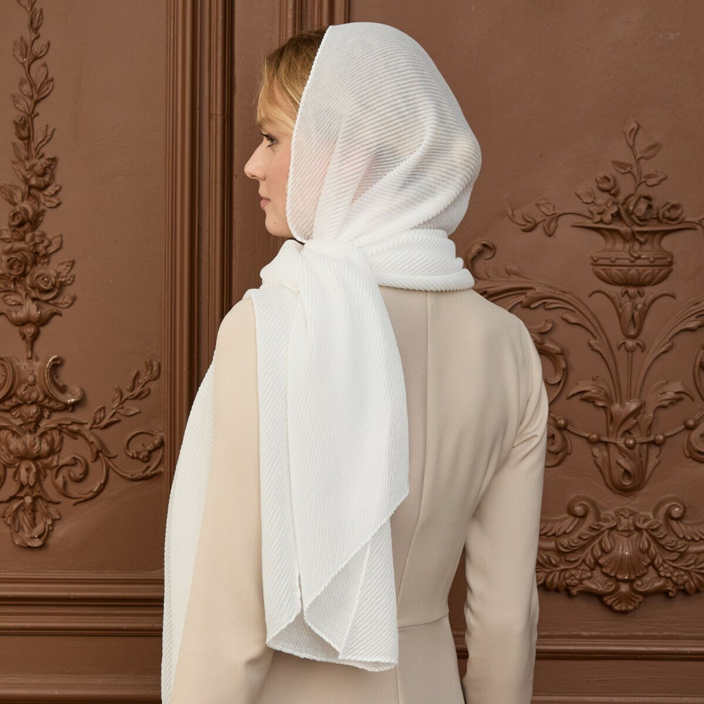 Палантин 180 х 70 см Гофра, цвет белый - Мастерская ПОКРОВ фото 3