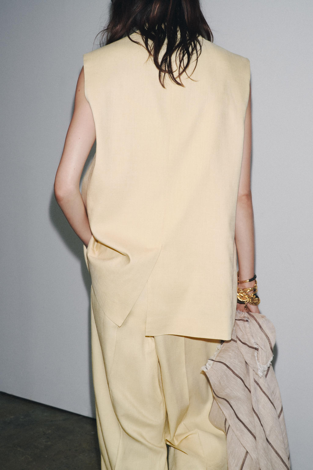 ZW COLLECTION OVERSIZE DOUBLE-BREASTED WAISTCOAT - Zara фото 13