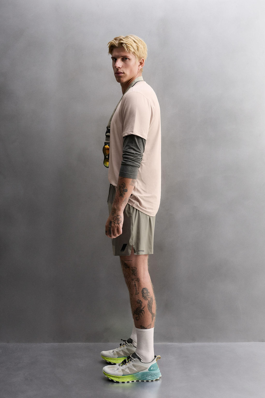 LIGHTWEIGHT PERFORATED SHORTS - Zara фото 4