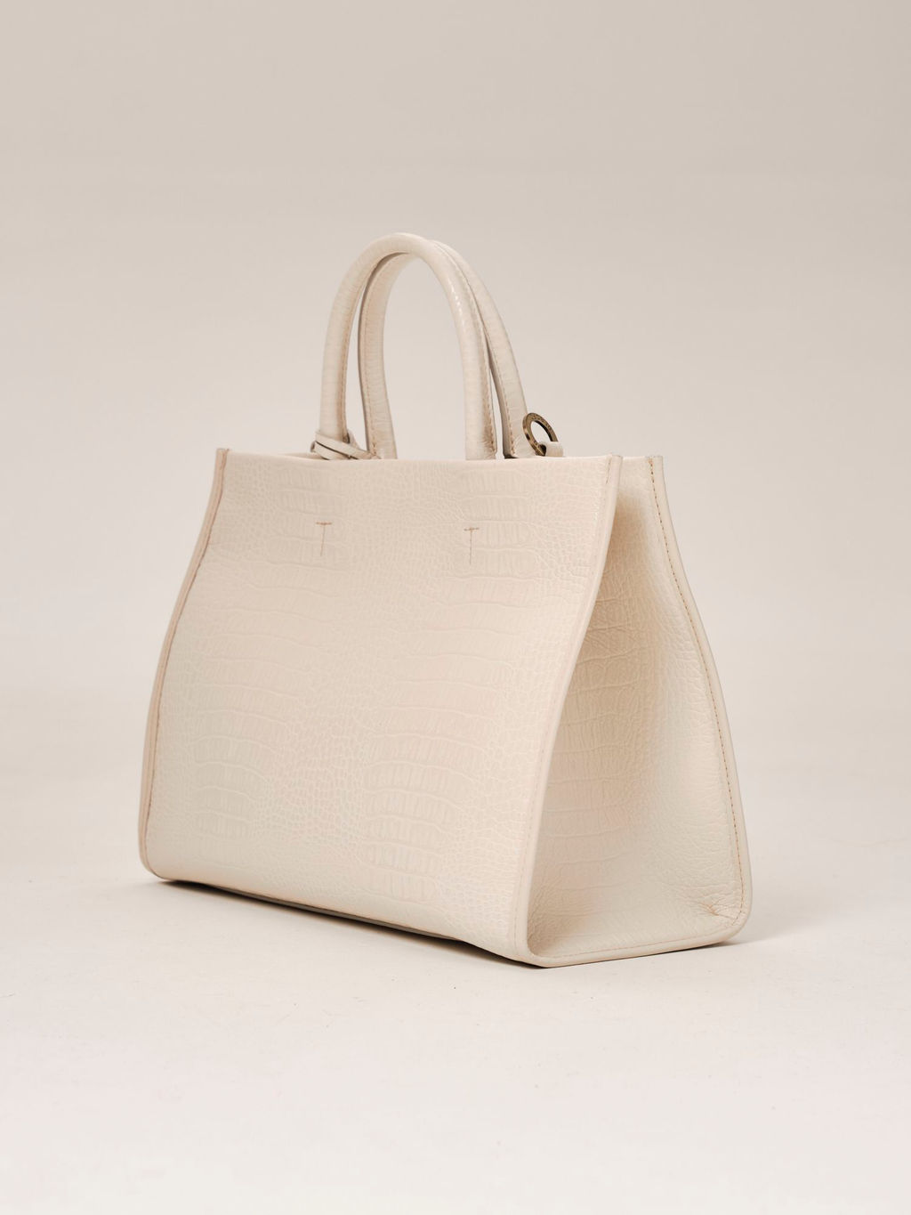 Сумка кожаная шоппер Deboro 30638 бежевый лен