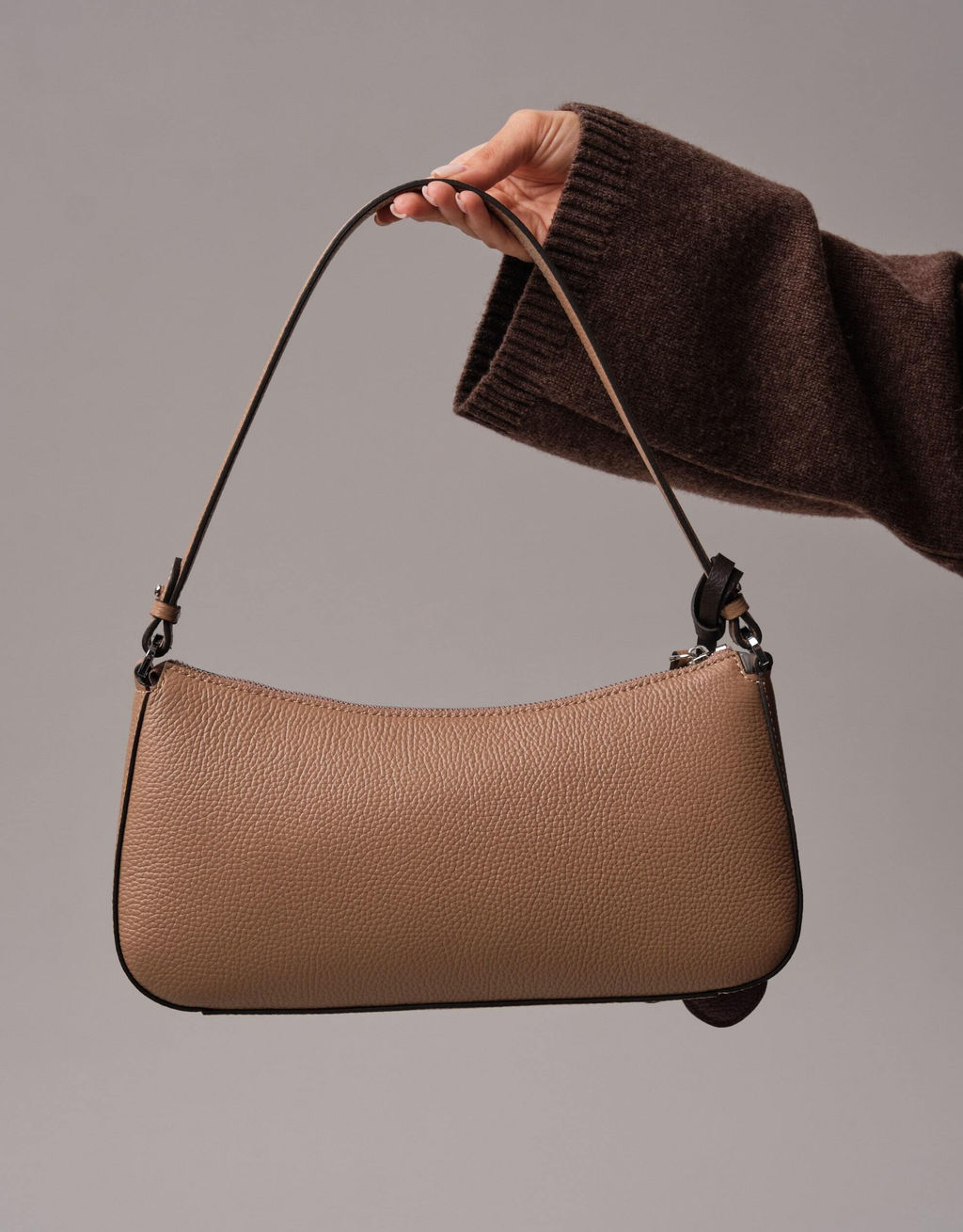 Сумка багет Azaro 31200 коричневый капучино