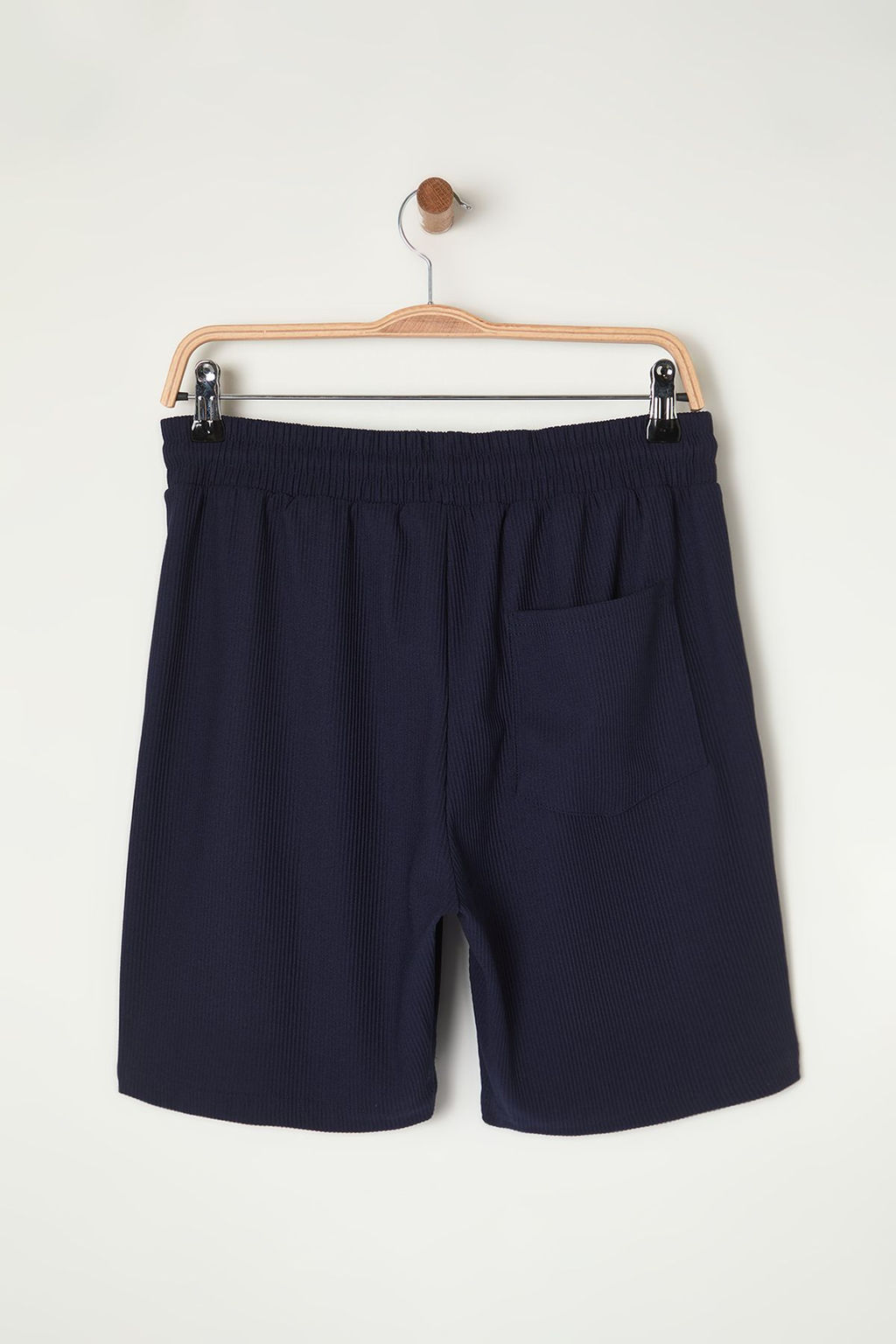 Basic Lacivert Regular/Normal Kesim Orta Boy Bagc?kl? Dokulu K?r?smaz Ottoman Sort TMNSS23SR00039