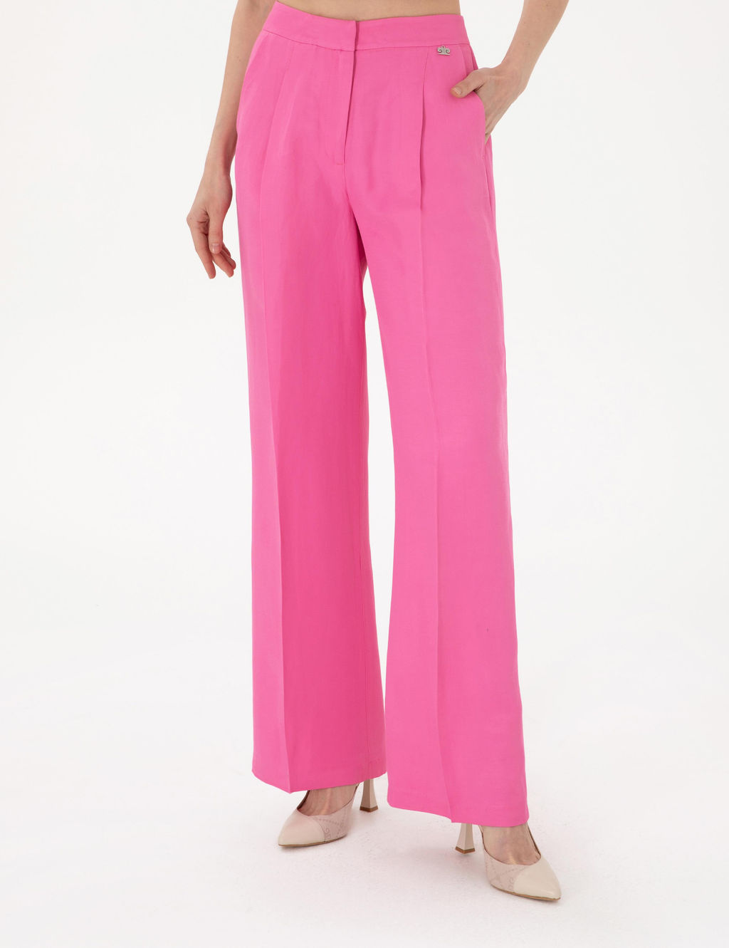 Pembe Kuma_ Pantolon