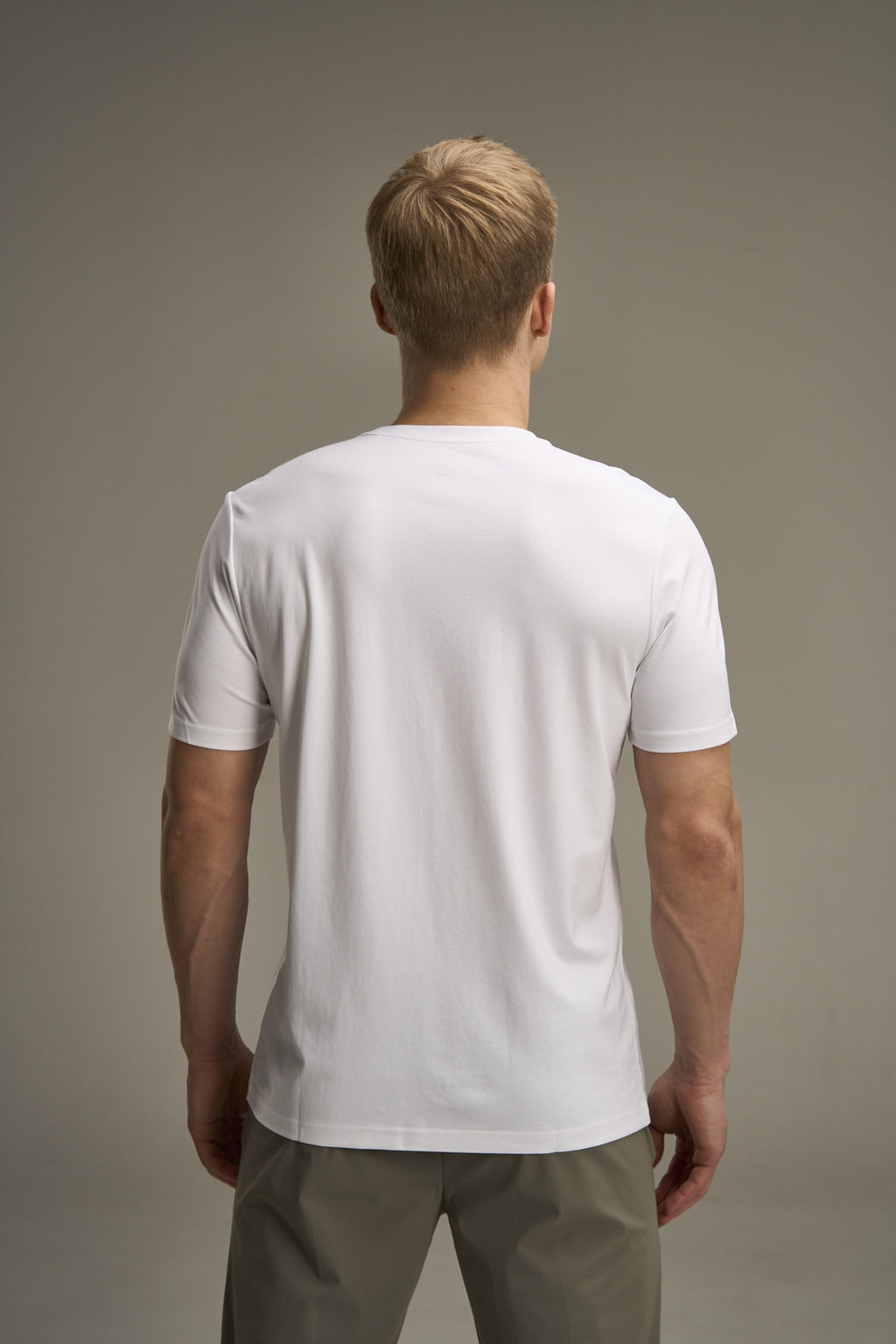 Футболка Белый