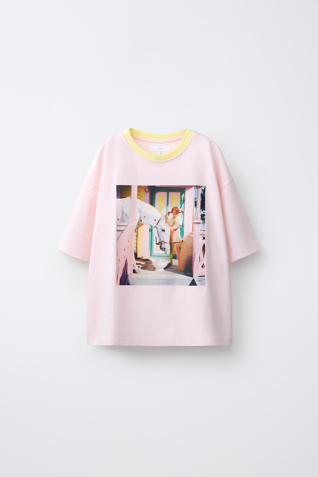 CAMISETA FOTOGRAF?A PIPPI CALZASLARGAS ASTRID LINDGREN COMPANY / Rosa pastel