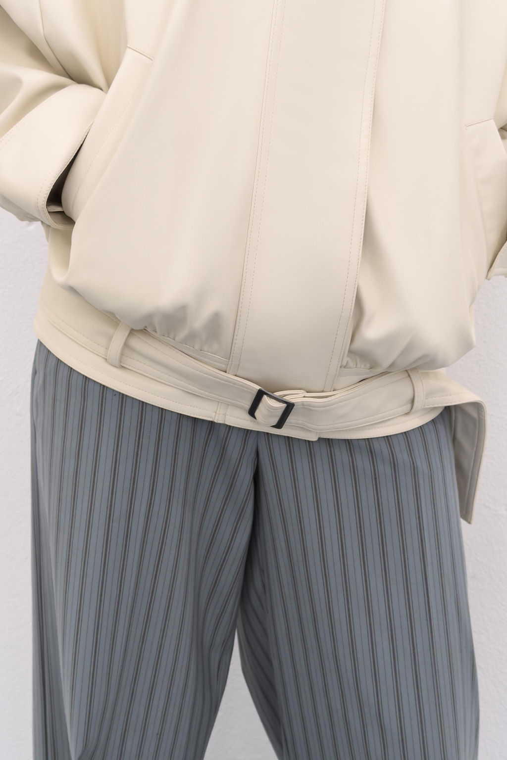 CHAQUETA BOMBER EFECTO PIEL / Crema - Zara фото 10