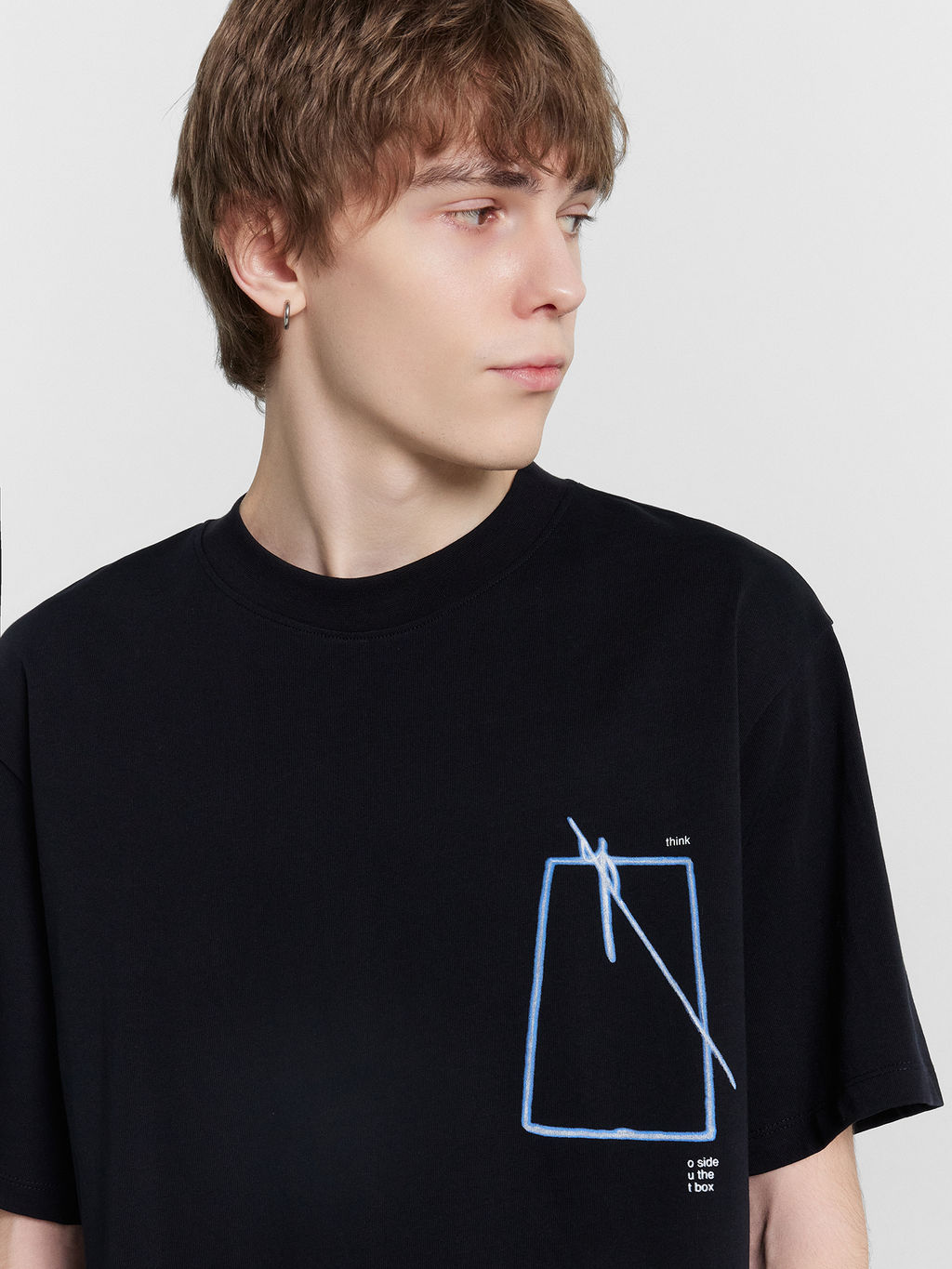 Футболка мужская черная с принтом-портретом черный +печать 111846 - Mark formelle фото 11