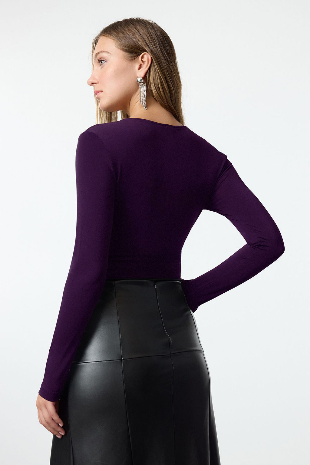 TRENDYOLMILLA Siyah Orme Danteli Yaka Detayl? Body TPRAW25BD00007 фото 12