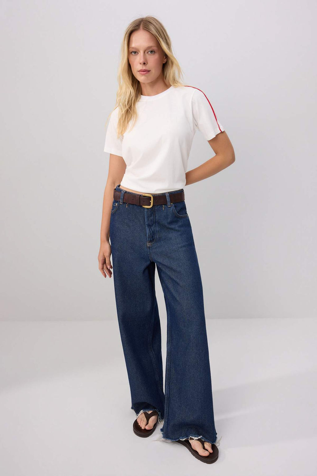 Ekru Regular/Normal Kal_p Biye Detayl_ K_sa Kol %100 Pamuk _rme T-shirt TWOSS26TS00322 - Trendyolmilla фото 3