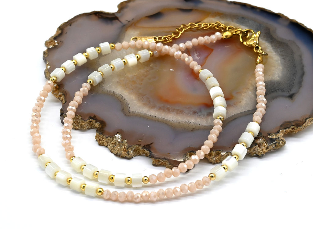 Чокер из циркона с перламутром рондель 3*2мм цв.персиковый, 41см