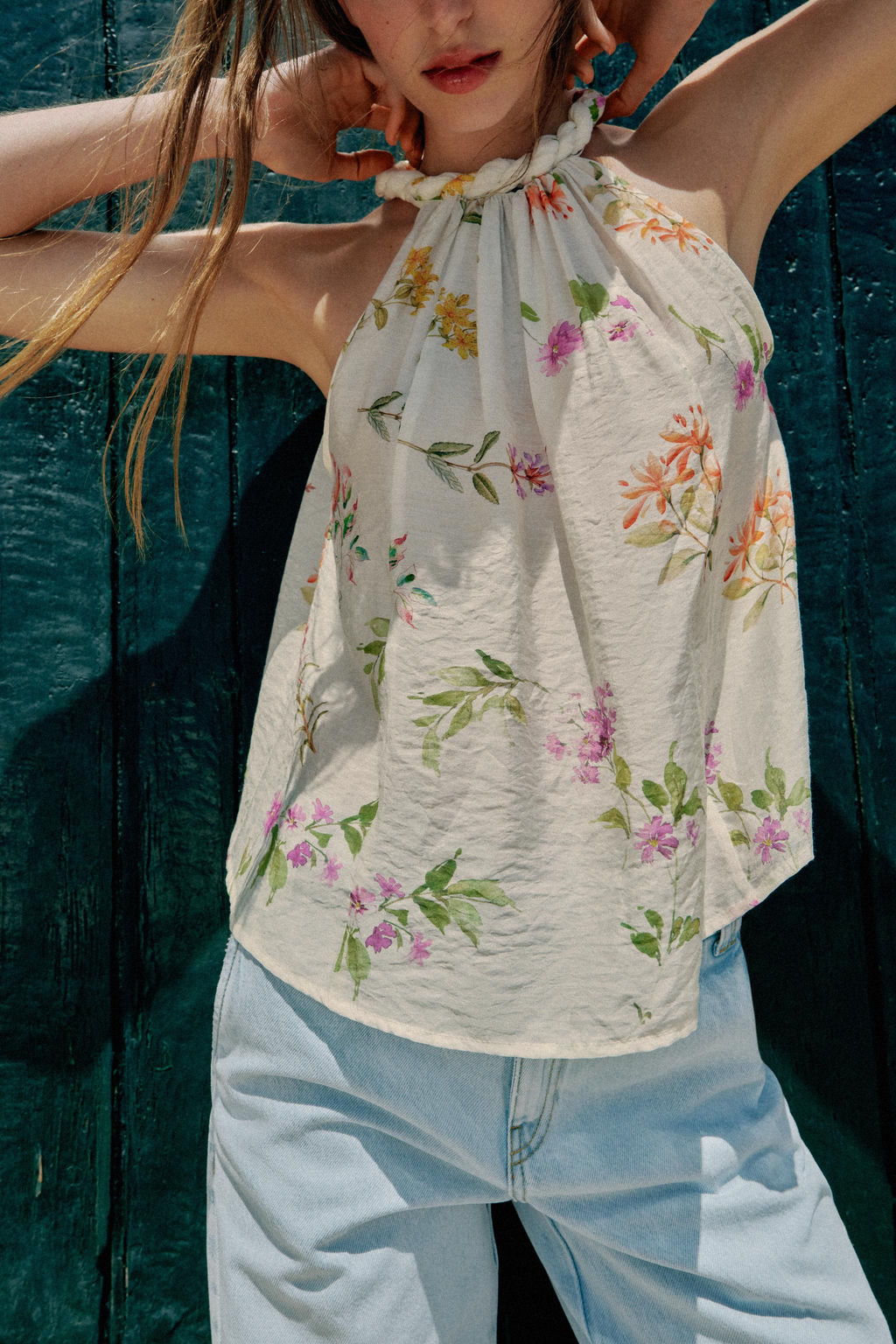 TOP HALTER ESTAMPADO FLORAL / Multicolor - Zara фото 6
