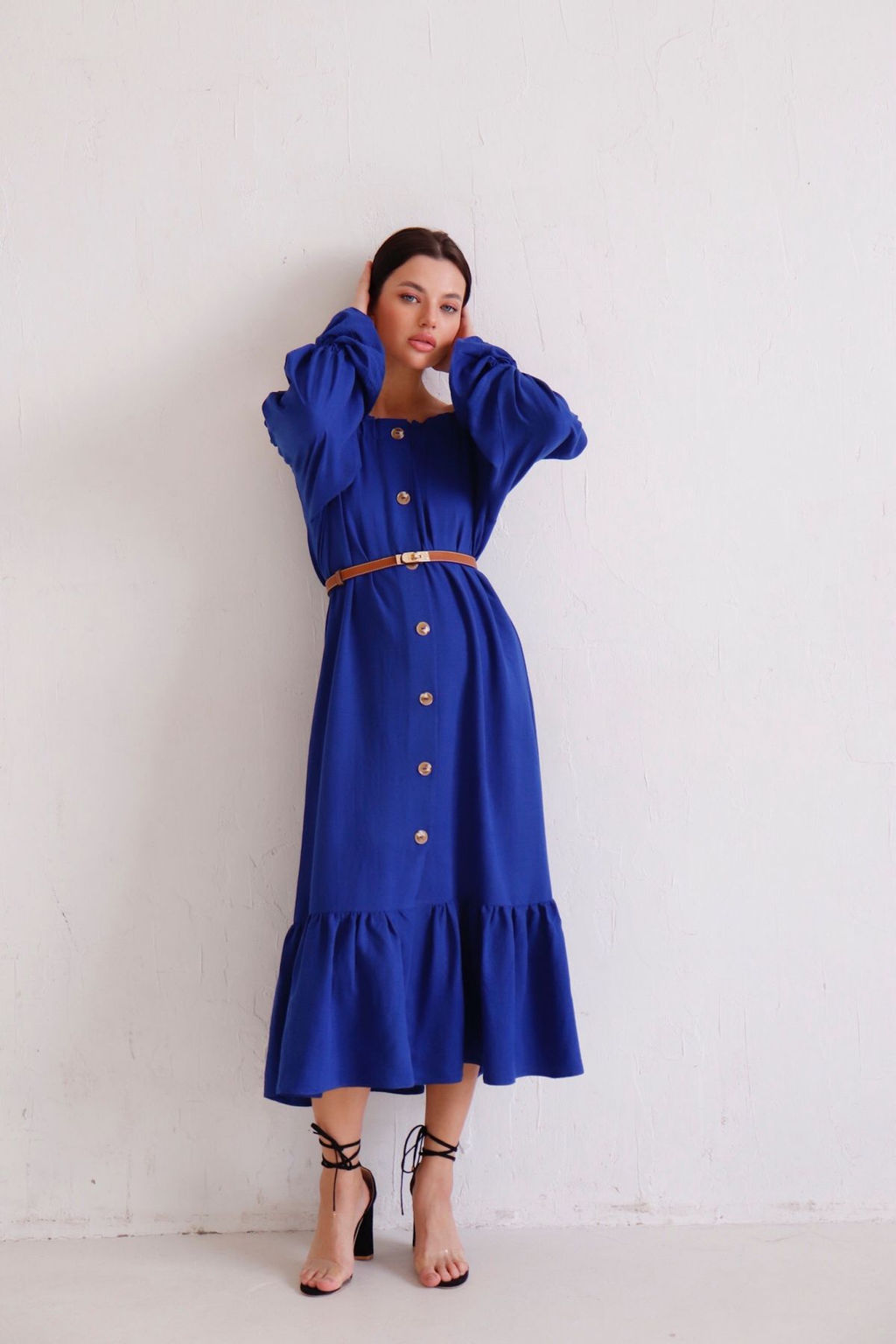 Длинное платье с открытыми плечами синее - Martichelli фото 9