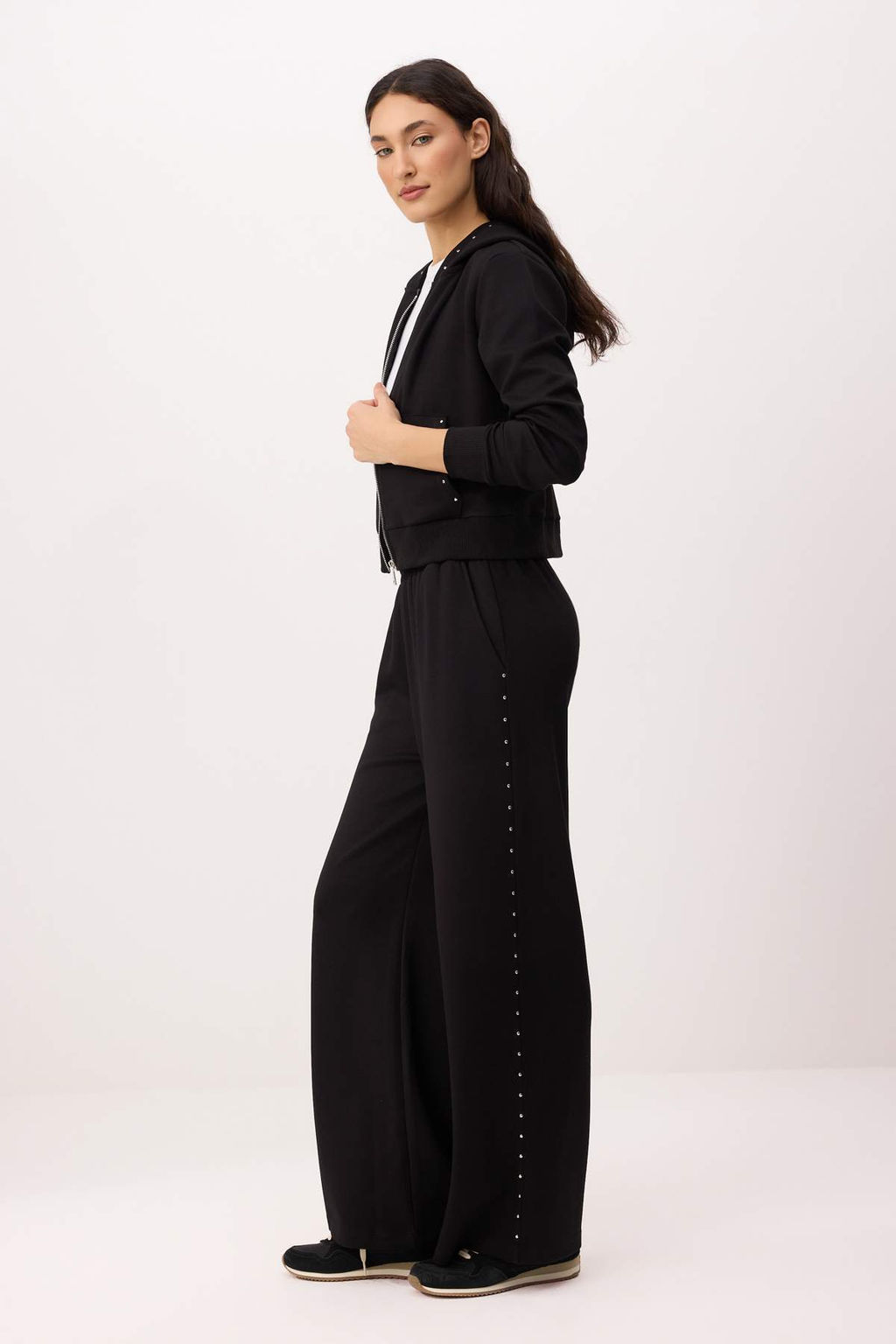 Siyah Oversize/Genis Kal?p Kapusonlu Aksesuar Detayl? Orme Sweatshirt TWOSS26SW00012