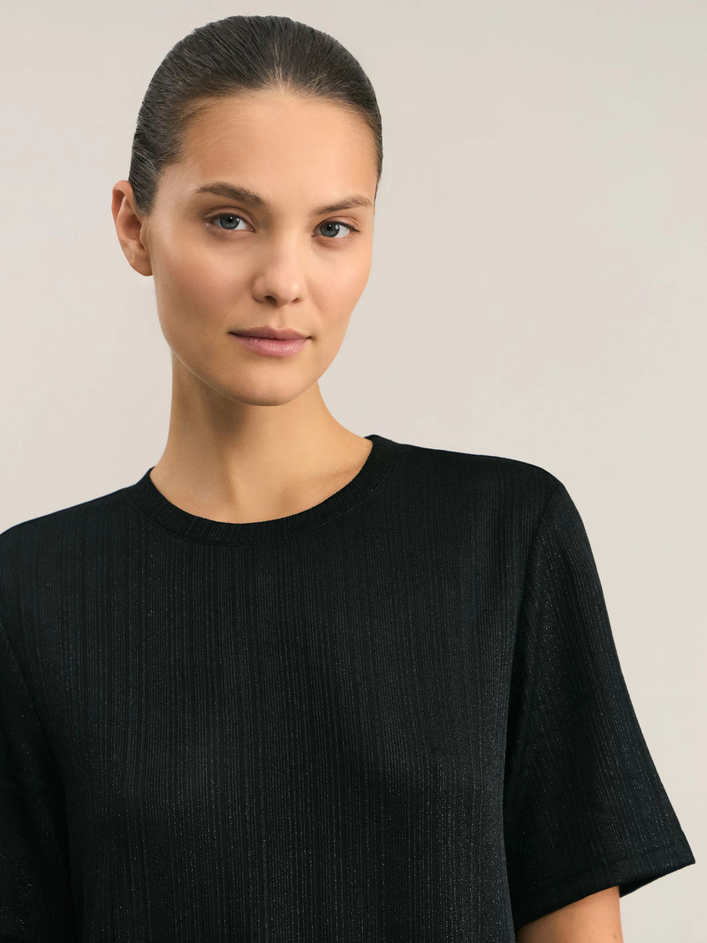 Платье - футболка с мерцающей нитью / Zarina  фото 5