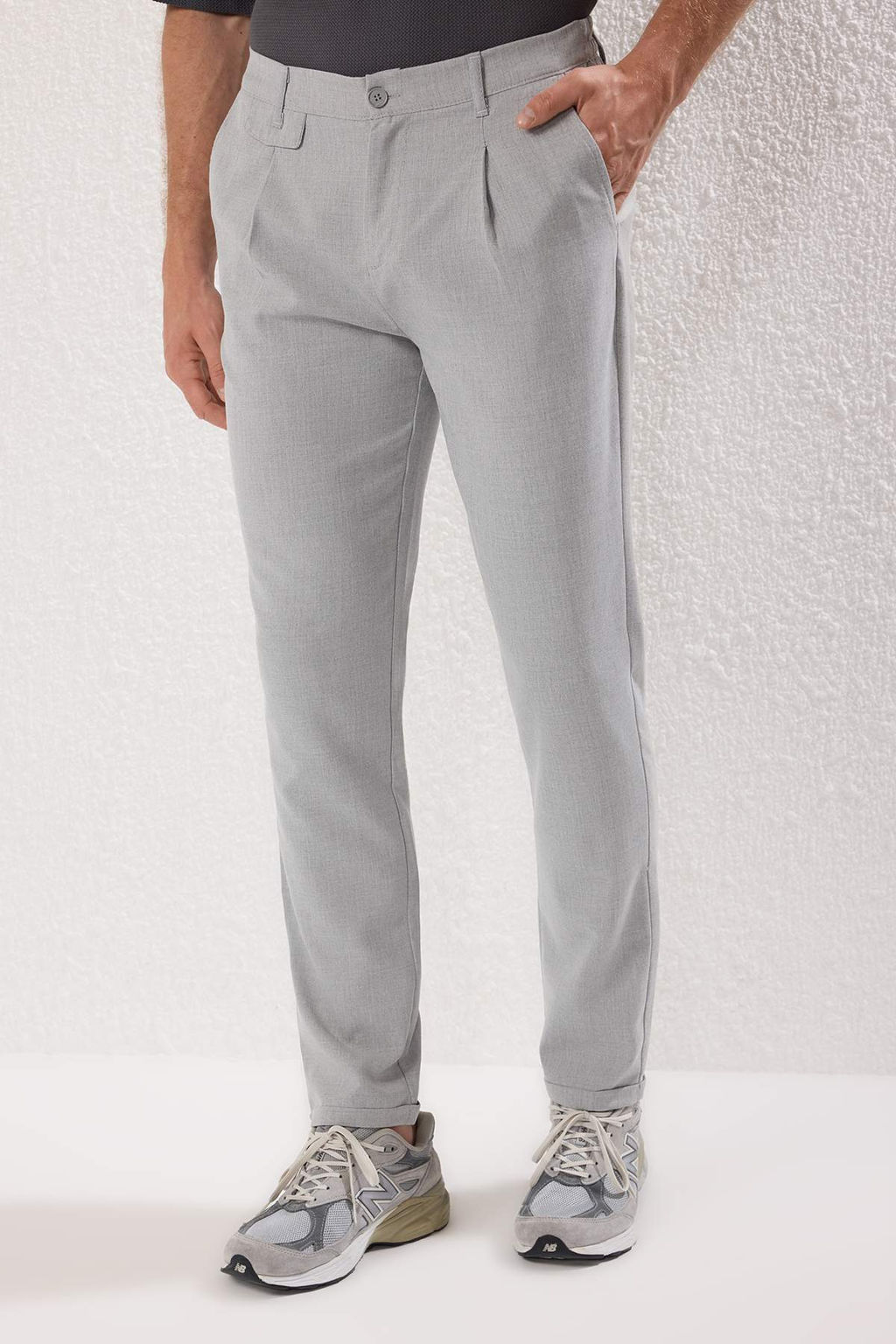 TRENDYOL MAN Siyah Italyan Kesim Pileli Klasik Duble Paca Kumas Pantolon TMNSS24PL00022 - Trendyolmilla фото 4