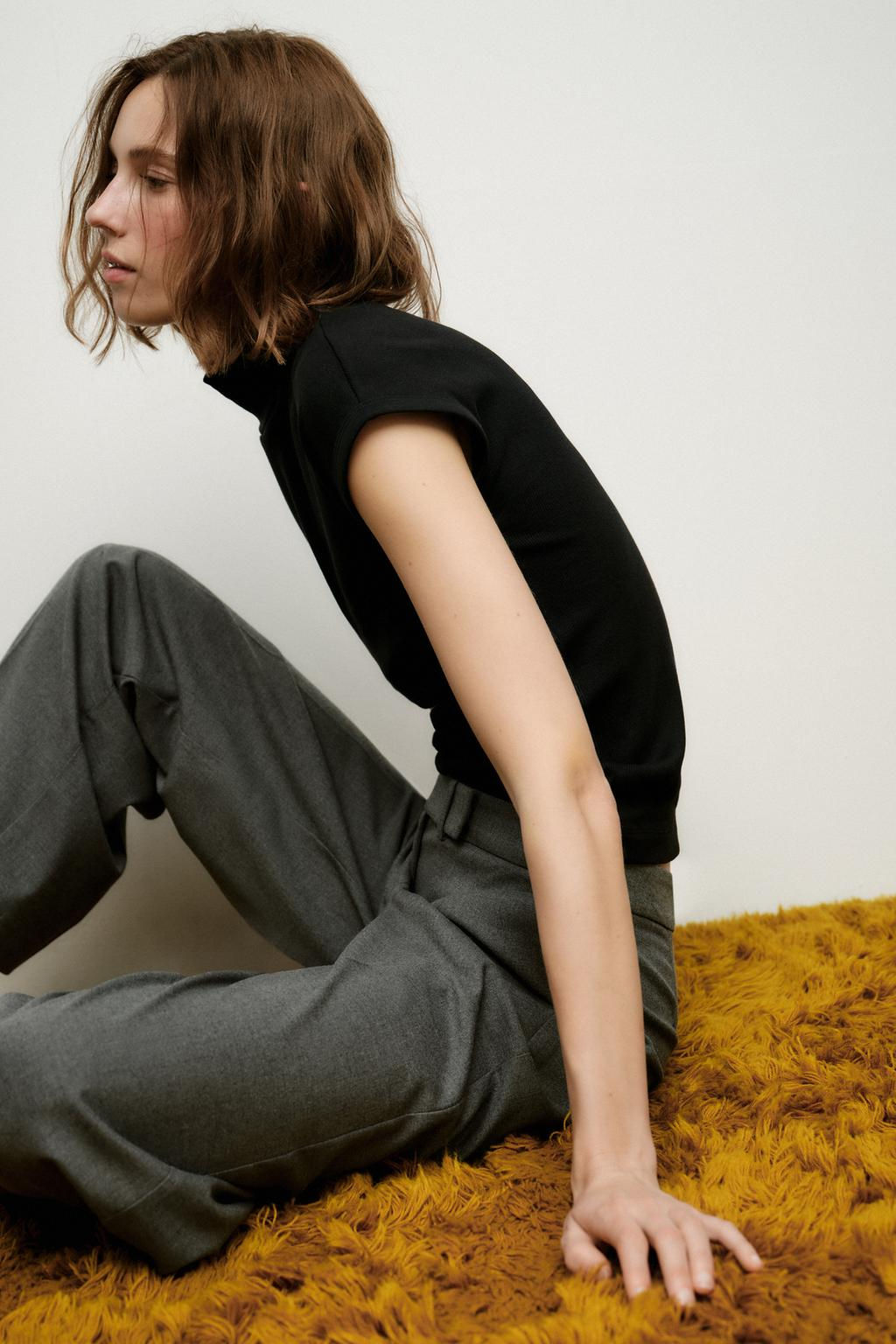 RIBBED HIGH NECK T-SHIRT - Zara фото 12