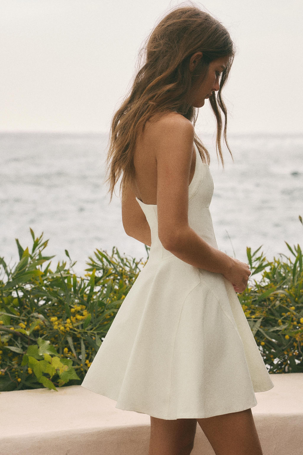 VESTIDO HALTER VUELO / Blanco roto - Zara фото 8