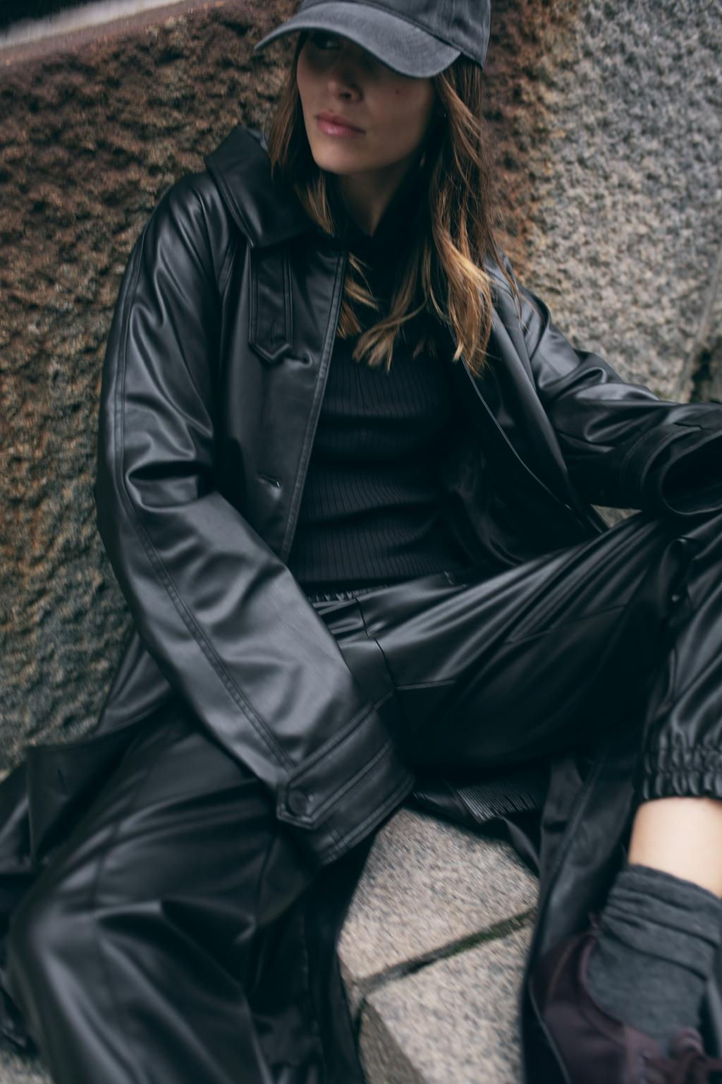 FAUX LEATHER TRENCH COAT - Zara фото 2