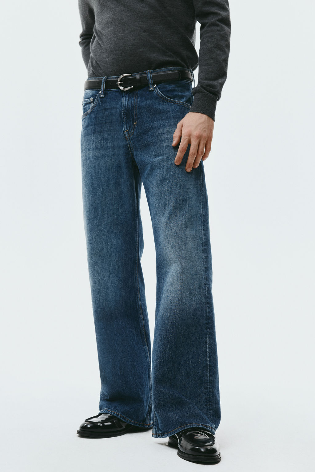 Relaxed Bootcut Jeans - H&m фото 10